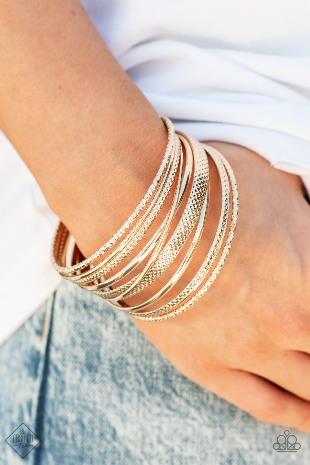 Circlet Circus - Gold - Lauri’s $5 Bling Boutique 